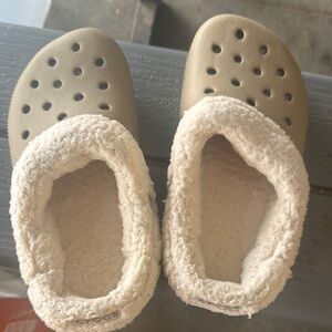 CROCS Tan and Cream Slippers with Plush Lining